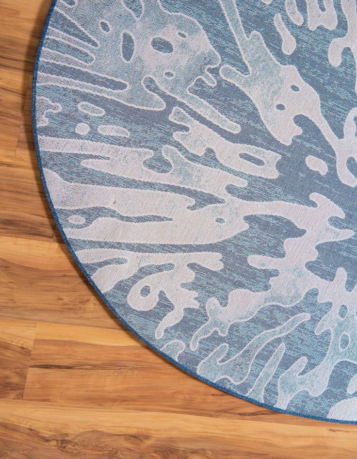 Detail image of 5' x 5' Ethereal Round Rug