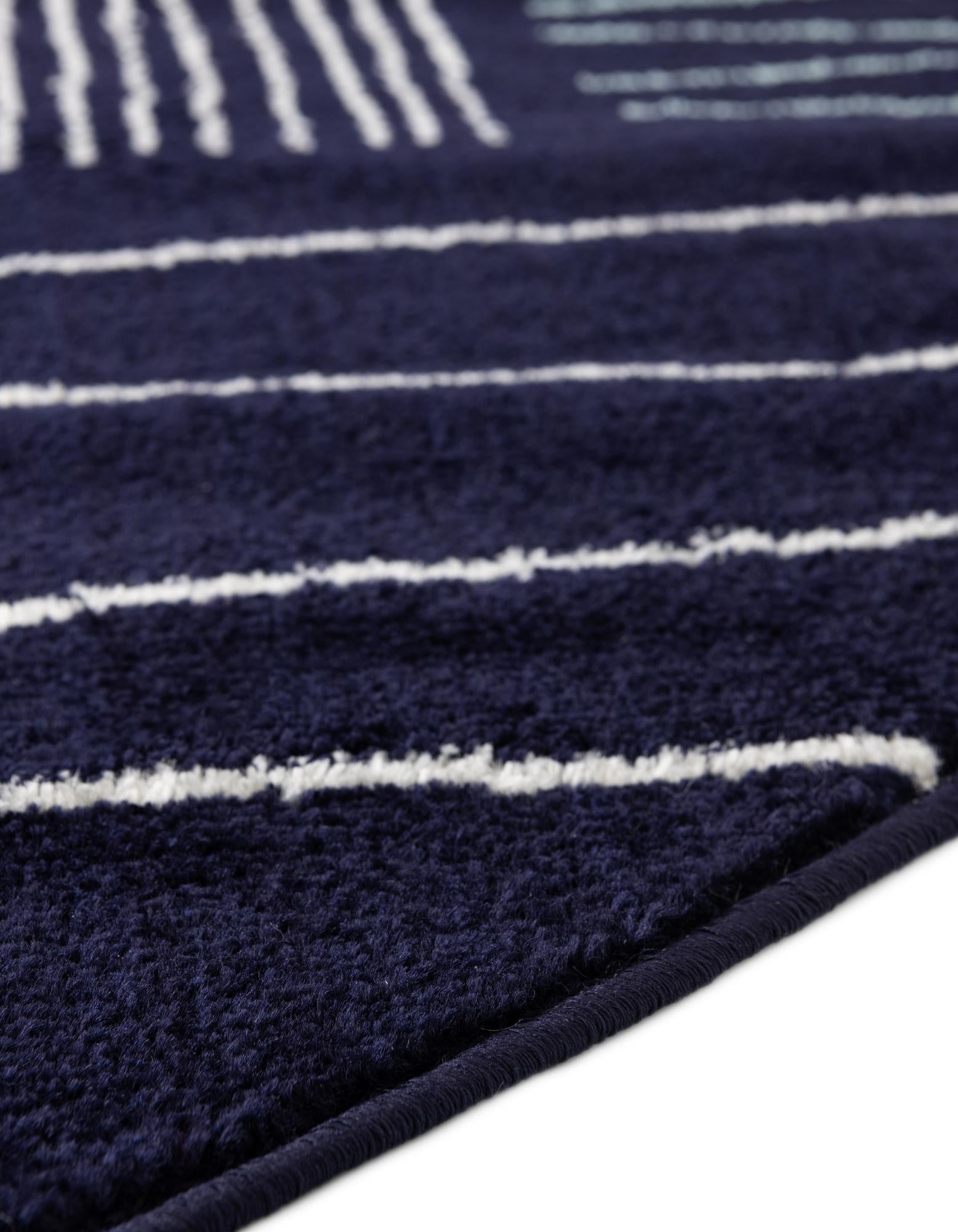 7' 10 x 7' 10 Hanahan Round Rug