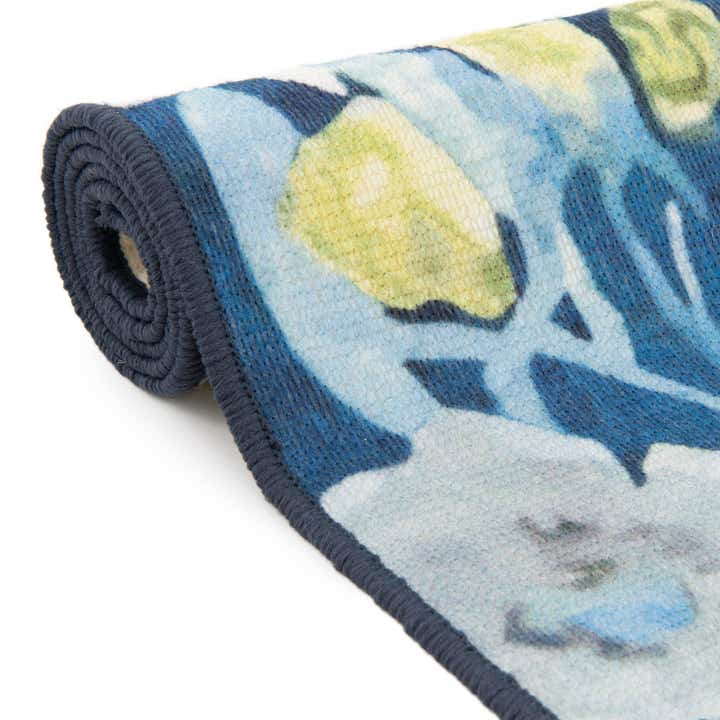 7' 10 x 7' 10 Easy-Clean Jill Zarin Caribbean Indoor / Outdoor Round Rug