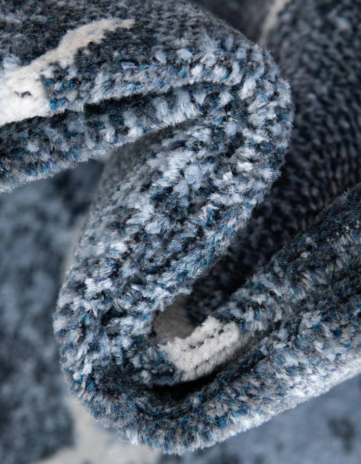 Detail image of 7' 10 x 7' 10 Kamala Washable Round Rug