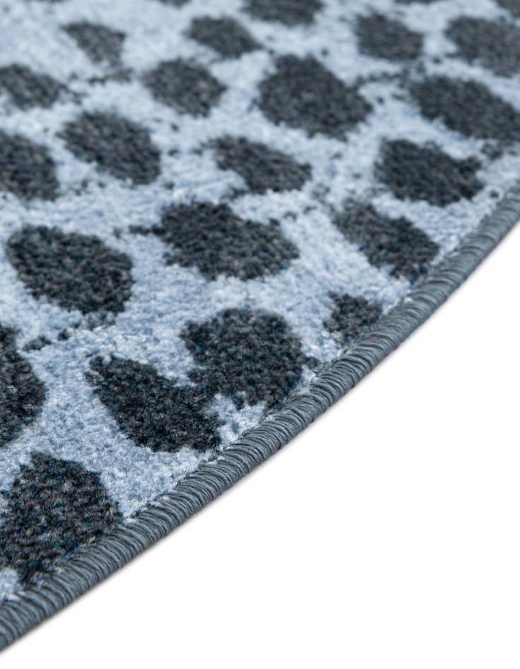 Detail image of 5' 3 x 5' 3 Kamala Washable Round Rug