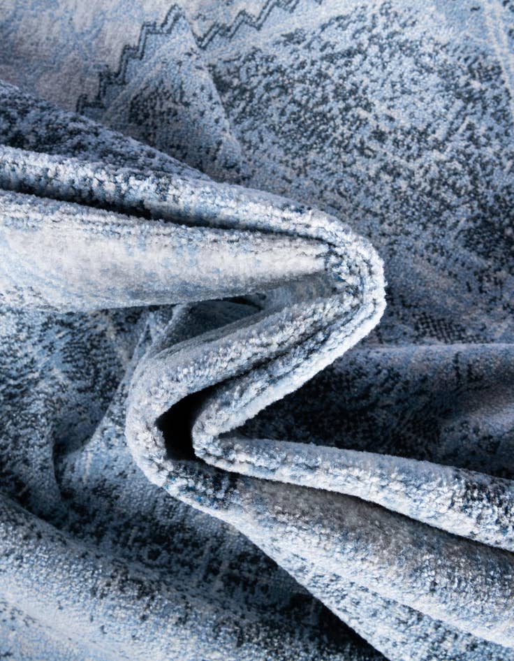 Detail image of 7' 10 x 7' 10 Kamala Washable Round Rug