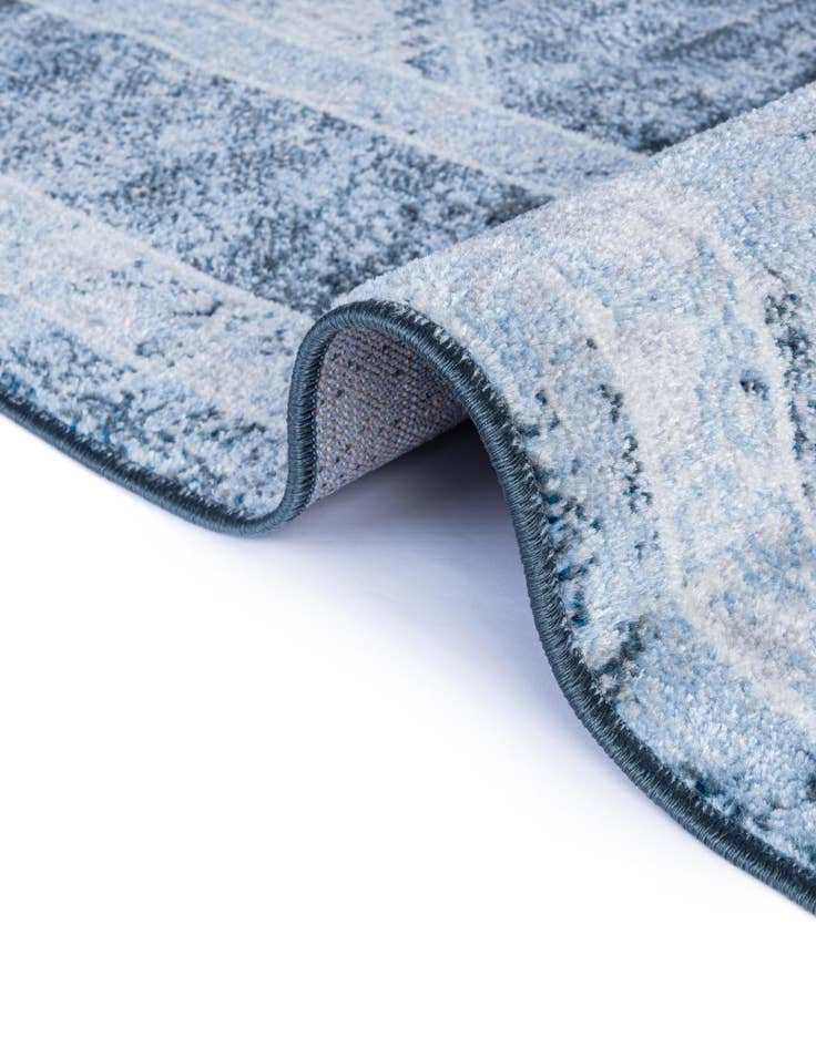 Detail image of 7' 10 x 7' 10 Kamala Washable Round Rug