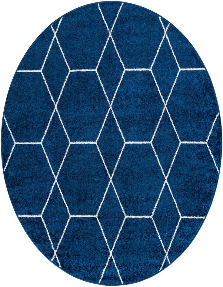 Detail image of 5' 3 x 5' 3 Lattice Frieze Round Rug