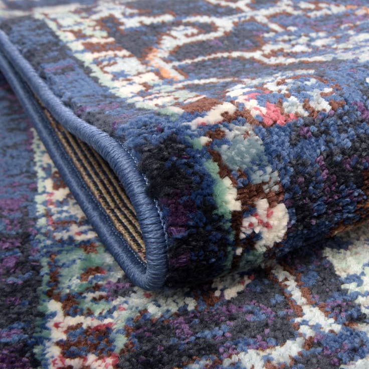 Detail image of 5' x 5' Lexington Round Rug