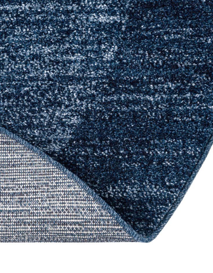 Detail image of 6' x 6' Loft Round Rug