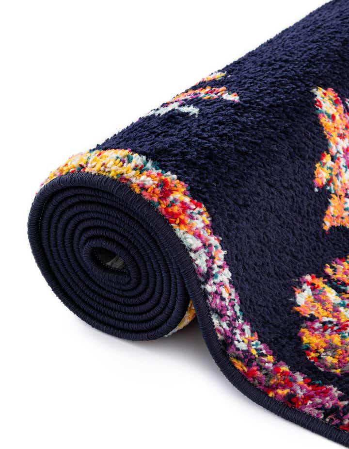 5' 3 x 5' 3 Madeline Round Rug