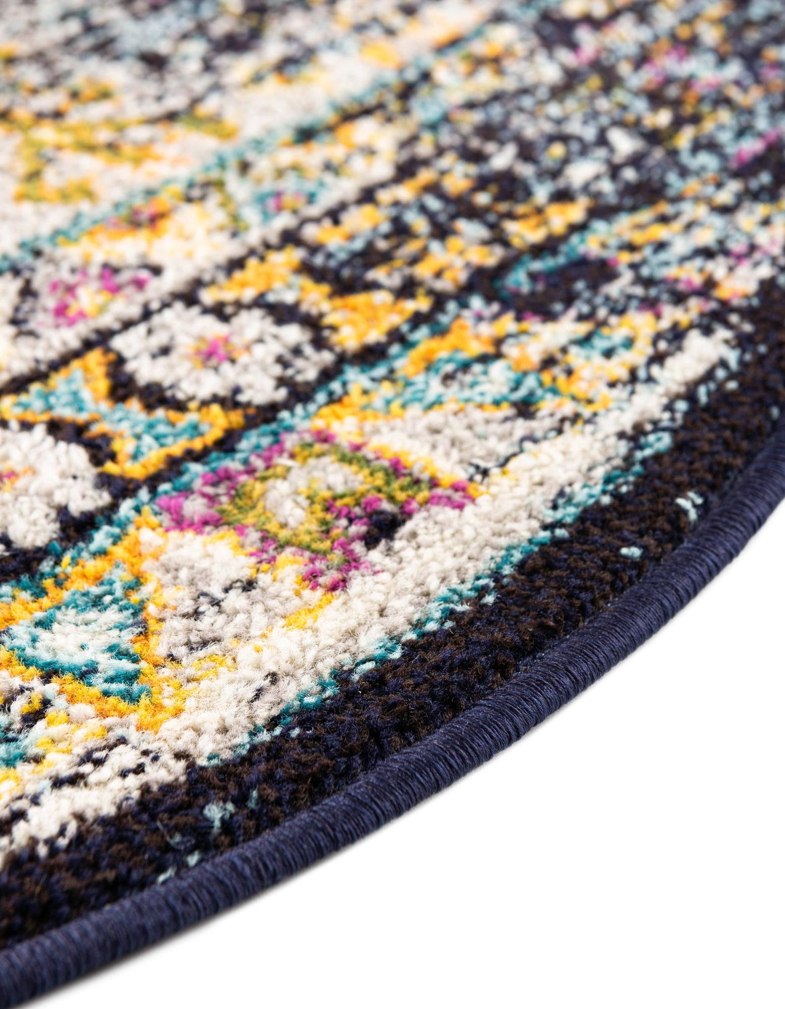 7' 10 x 7' 10 Madeline Round Rug