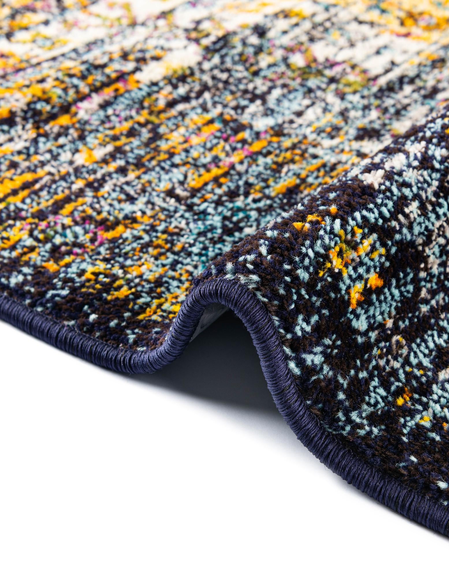 7' 10 x 7' 10 Madeline Round Rug