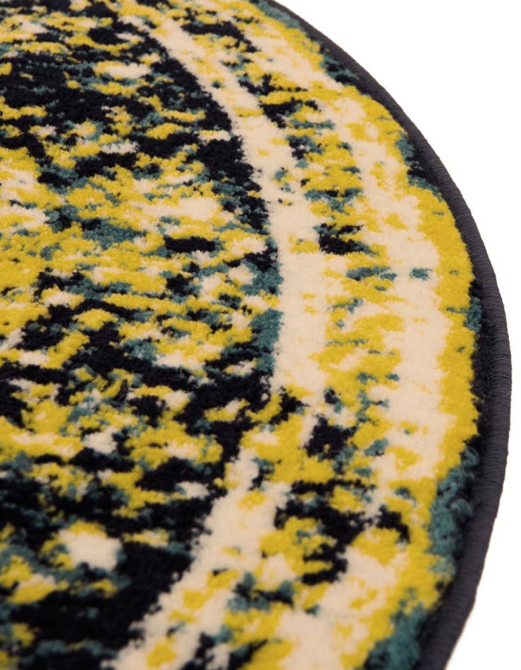 Detail image of 5' 3 x 5' 3 Monaco Round Rug