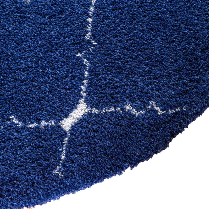 Detail image of 8' x 8' Moroccan Shag Round Rug