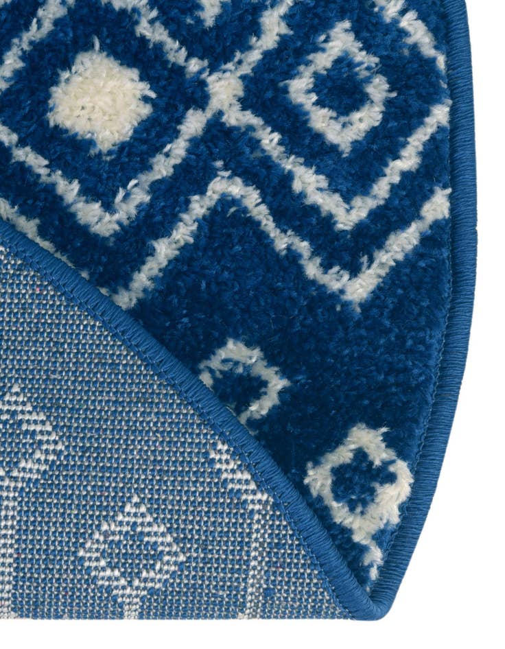 Detail image of 6' x 6' Moroccan Trellis Round Rug