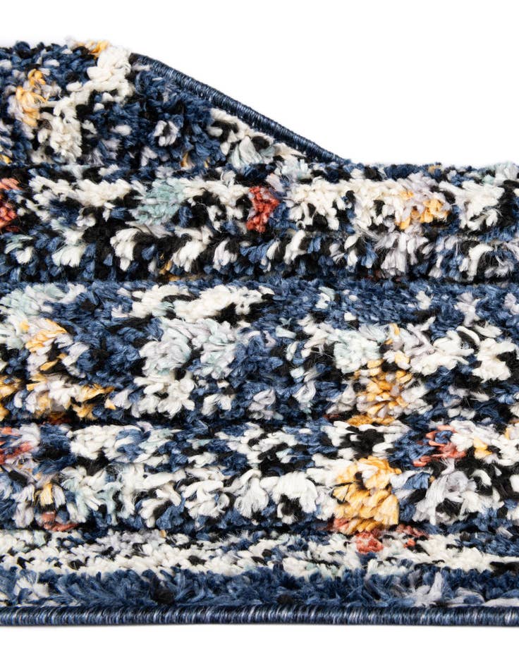 Detail image of 7' x 7' Morocco Round Rug