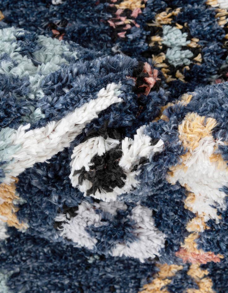 Detail image of 4' x 4' Morocco Round Rug