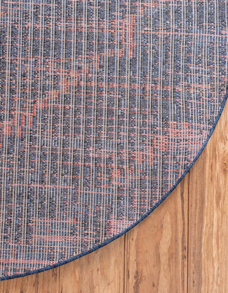 Detail image of 4' x 4' Morocco Round Rug