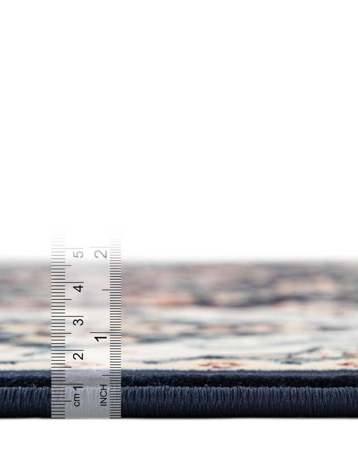 5' 3 x 5' 3 Nain Design Round Rug