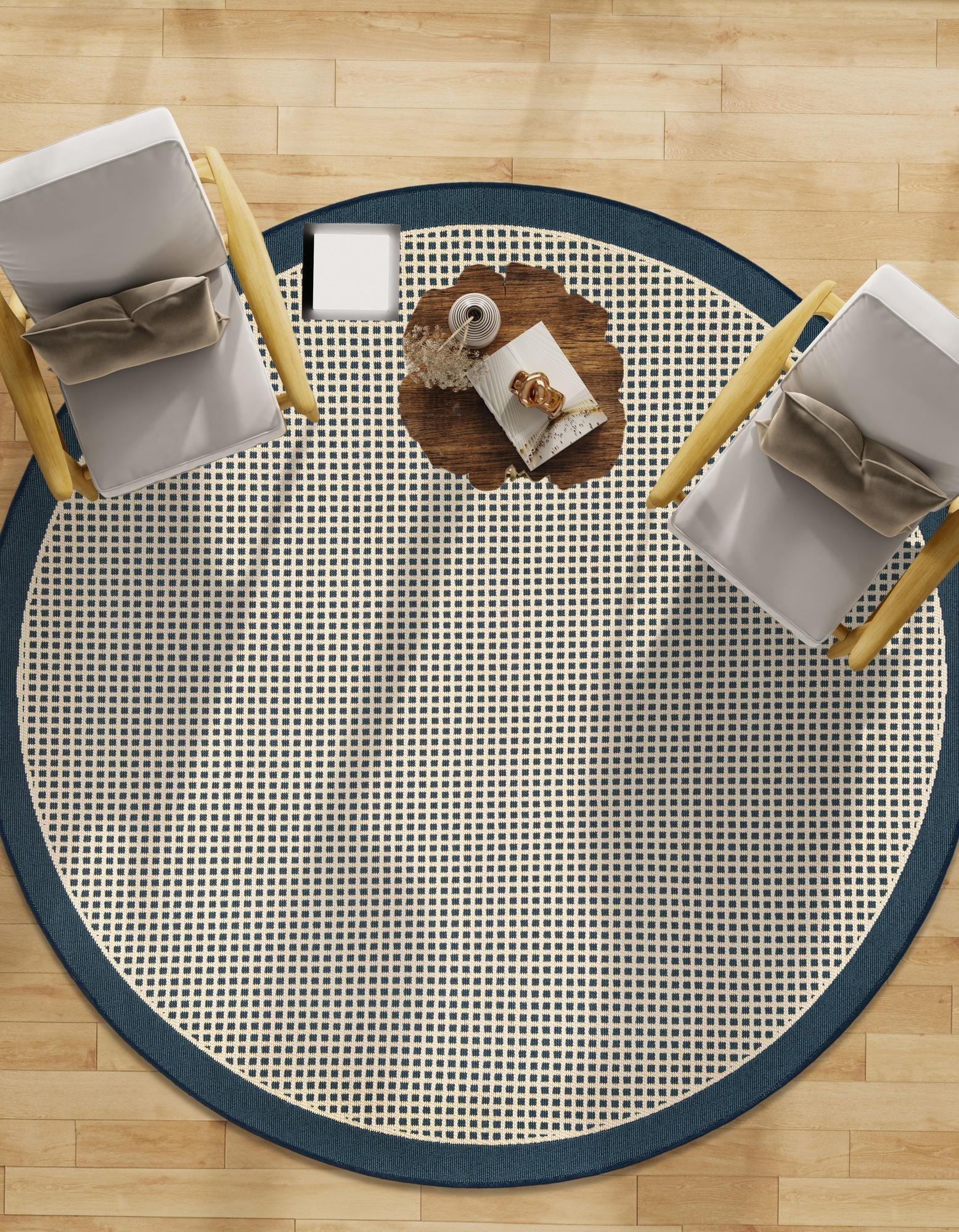 3' x 3' Easy-Clean Border Indoor / Outdoor Round Rug