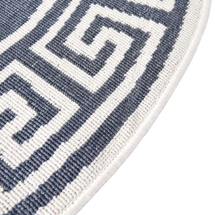 4' x 4' Easy-Clean Coastal Indoor / Outdoor Round Rug