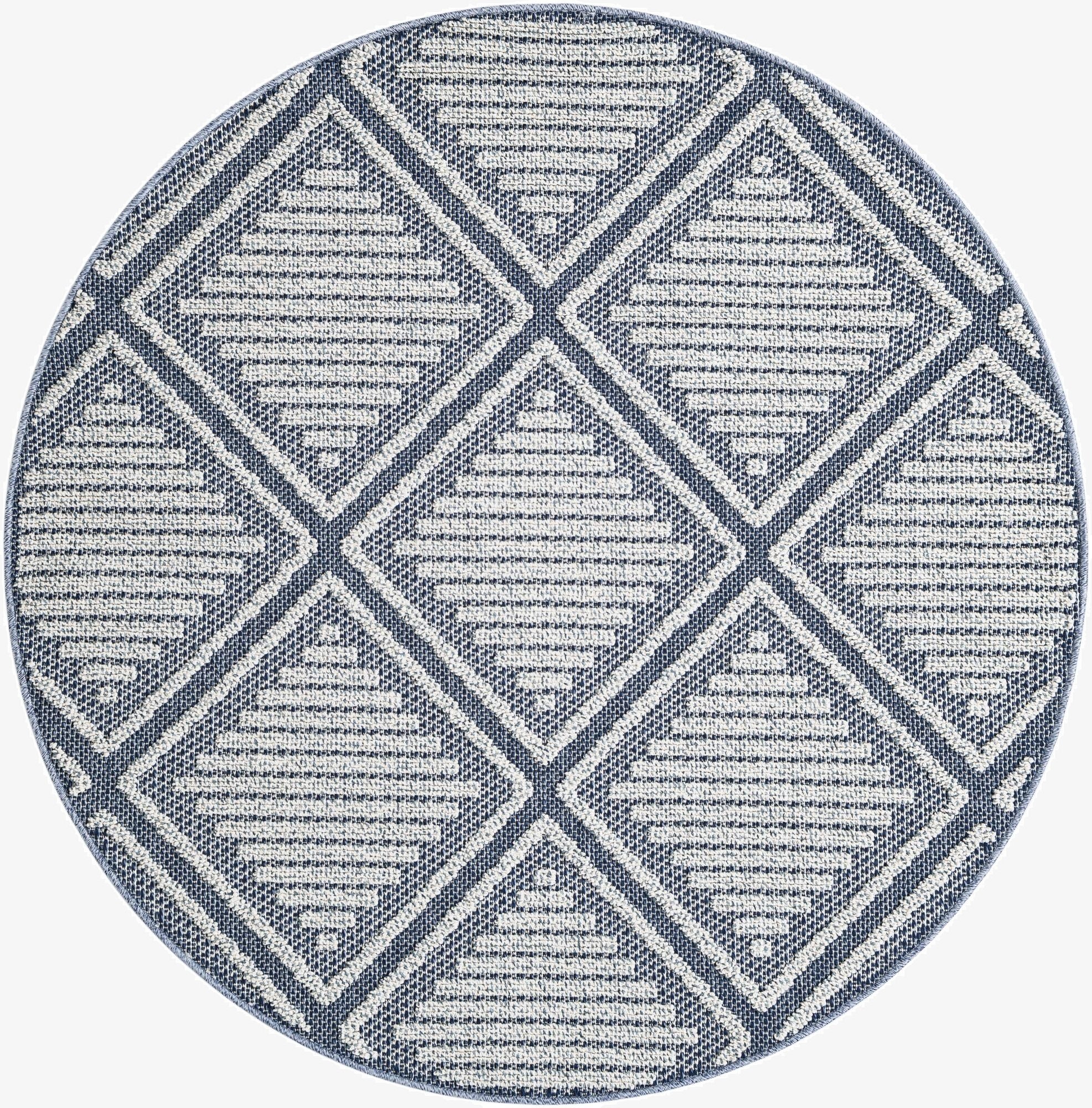 5' 3 x 5' 3 Washable Lattice Indoor / Outdoor Round Rug