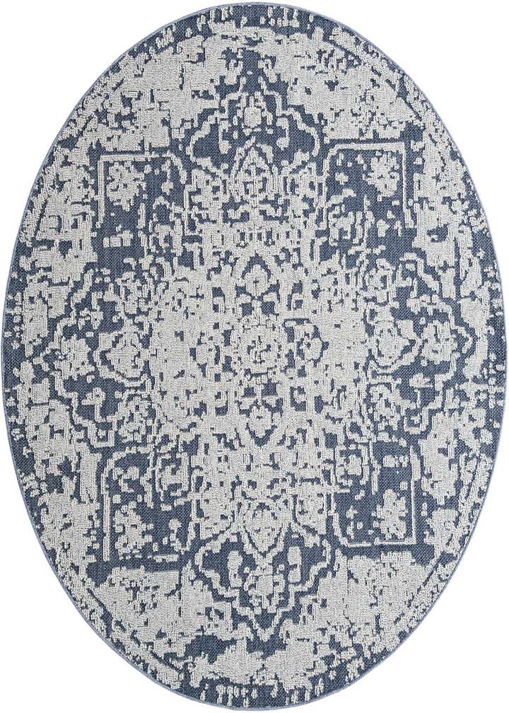 7' 10 x 7' 10 Easy-Clean Traditional Indoor / Outdoor Round Rug