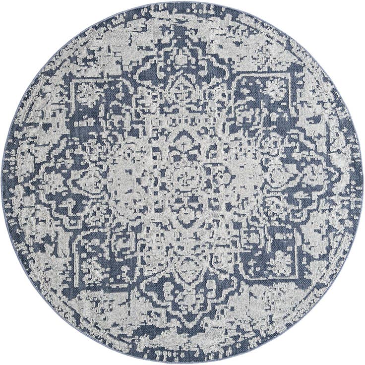 Detail image of 7' 10 x 7' 10 Easy-Clean Traditional Indoor / Outdoor Round Rug