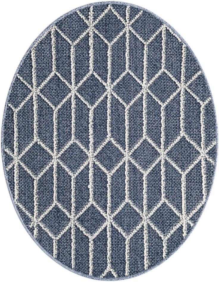 Detail image of 3' 1 x 3' 1 Easy-Clean Trellis Indoor / Outdoor Round Rug
