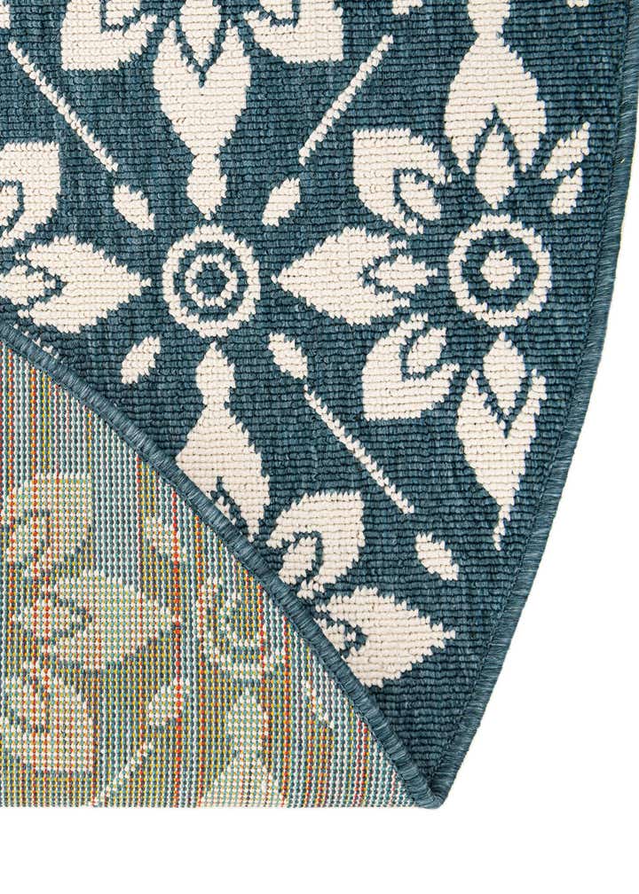 5' x 5' Easy-Clean Trellis Indoor / Outdoor Round Rug