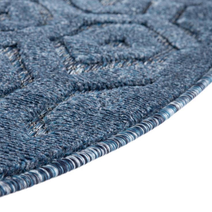 Detail image of 3' x 3' Easy-Clean Trellis Textured Indoor / Outdoor Round Rug