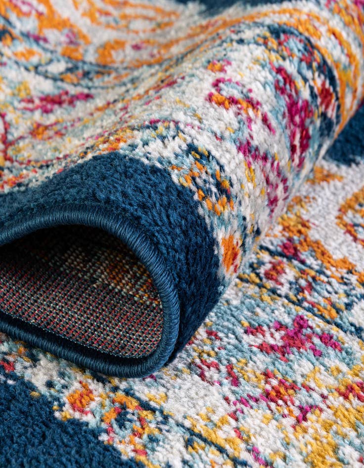 Detail image of 3' 3 x 3' 3 Parker Round Rug