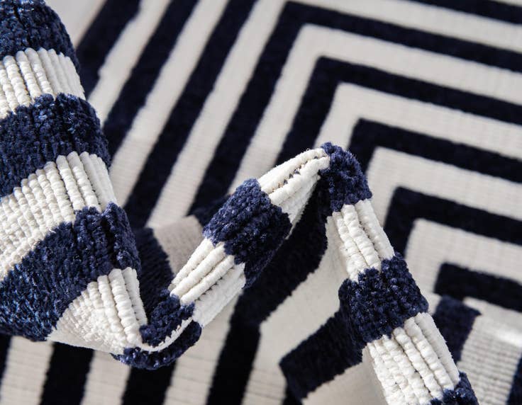 Detail image of 8' x 8' Easy-Clean Sabrina Soto Prescott Indoor / Outdoor Round Rug