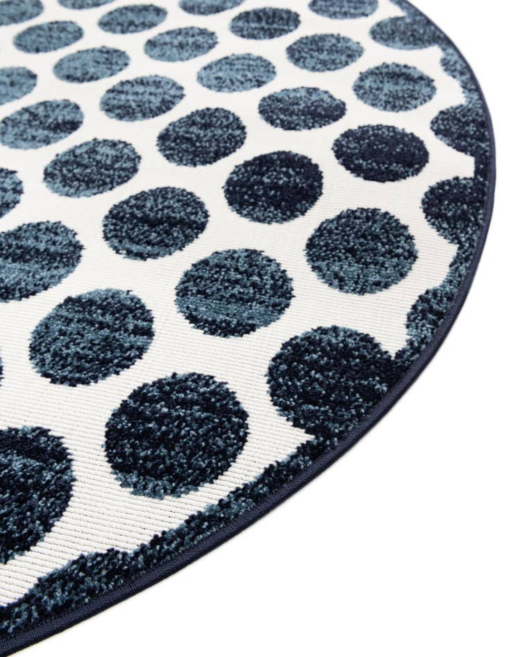 Detail image of 10' x 10' Easy-Clean Sabrina Soto Indoor / Outdoor Round Rug