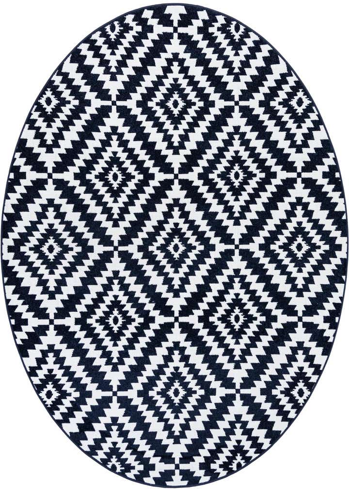 7' 10 x 7' 10 Easy-Clean Sabrina Soto Indoor / Outdoor Round Rug