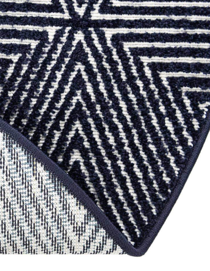 Detail image of 3' x 3' Easy-Clean Sabrina Soto Indoor / Outdoor Round Rug