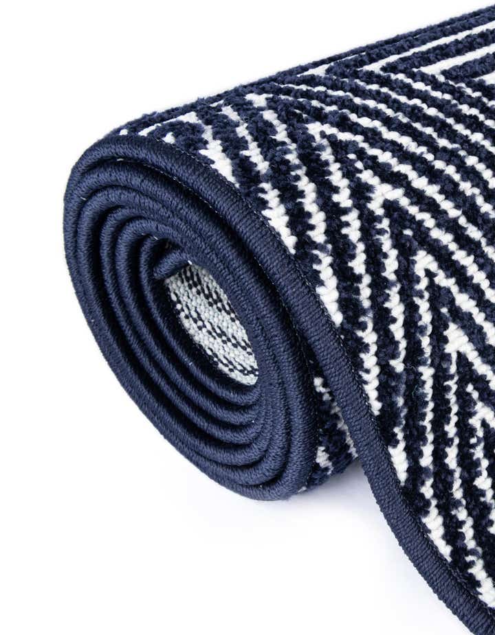 3' x 3' Easy-Clean Sabrina Soto Indoor / Outdoor Round Rug