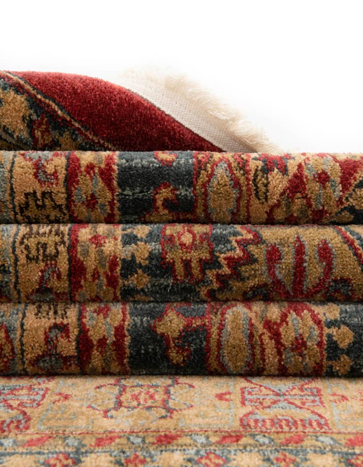 Detail image of 8' x 8' Sara Round Rug