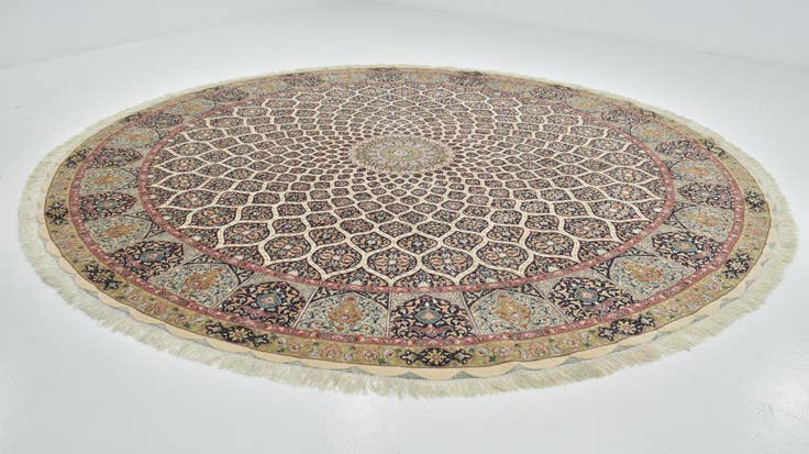 Detail image of 12' 10 x 12' 10 Hand Knotted Tabriz Persian Round Rug