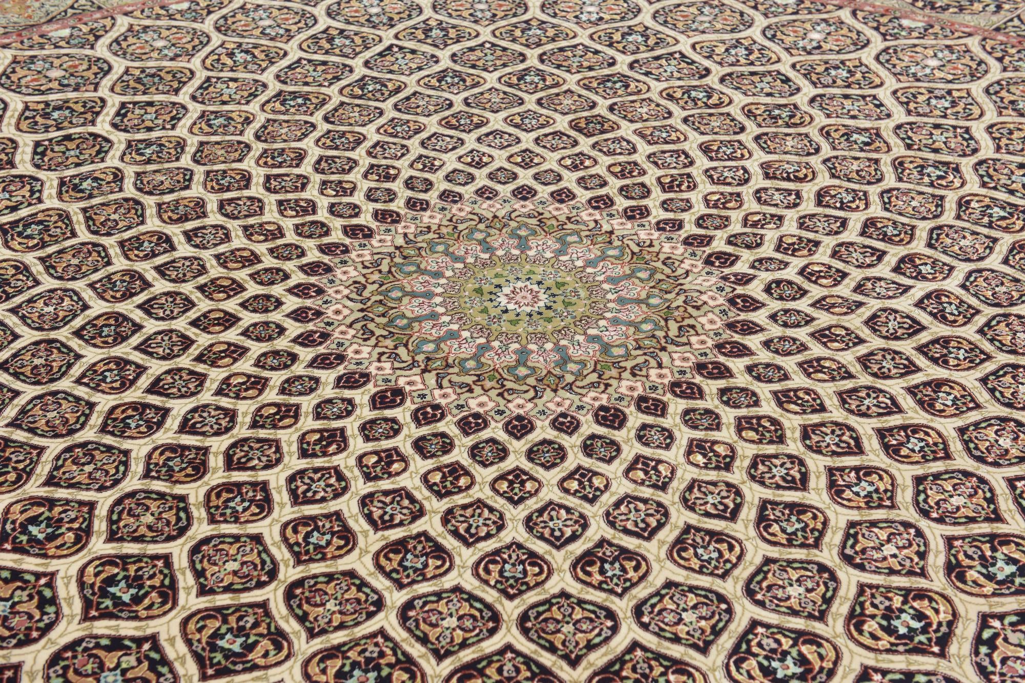 12' 10 x 12' 10 Hand Knotted Tabriz Persian Round Rug