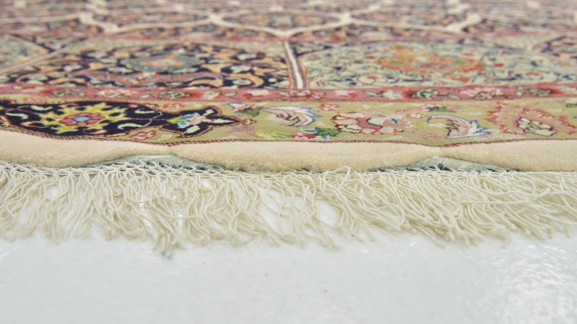 12' 10 x 12' 10 Hand Knotted Tabriz Persian Round Rug