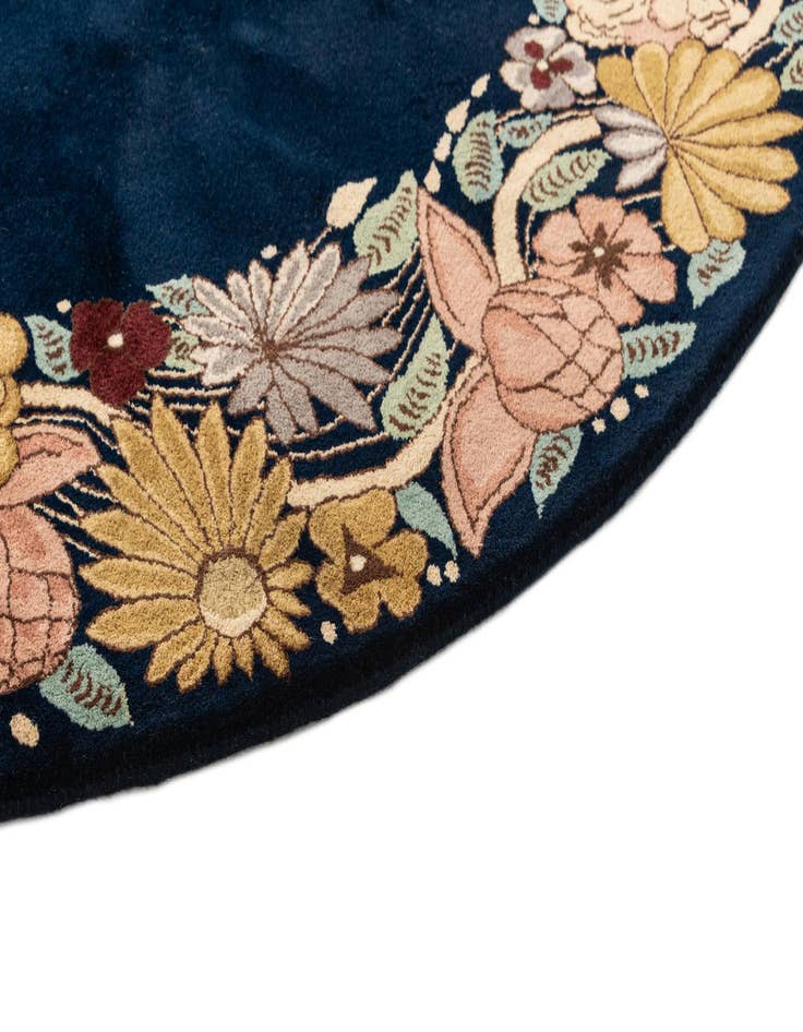 Detail image of 6' 7 x 6' 7  Hand Knotted Tibet Oriental Wool Round Rug