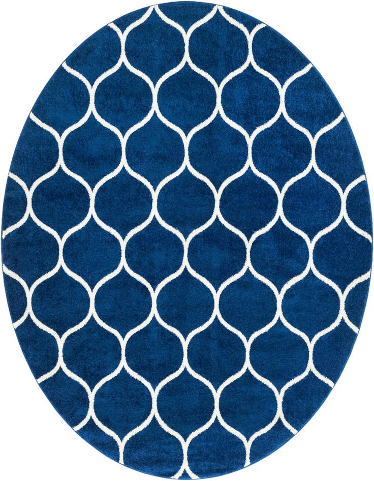 Detail image of 7' 10 x 7' 10 Trellis Frieze Round Rug