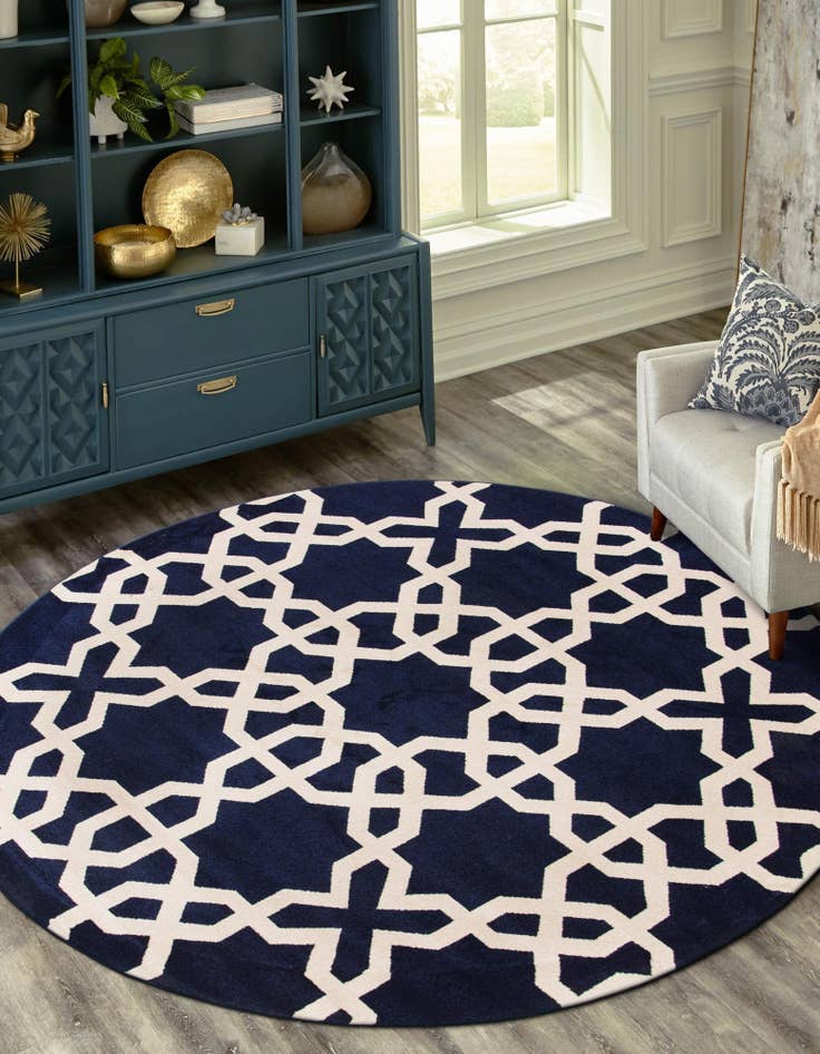 Detail image of 6' x 6' Trellis Round Rug