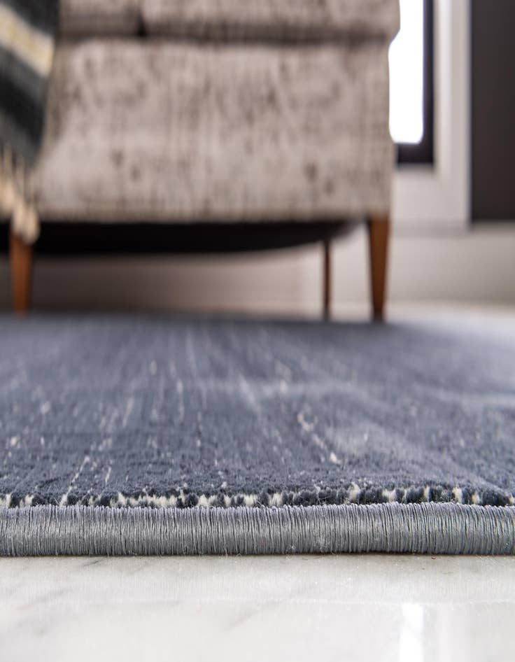 Detail image of 5' 3 x 5' 3 Uptown Park Avenue Round Rug