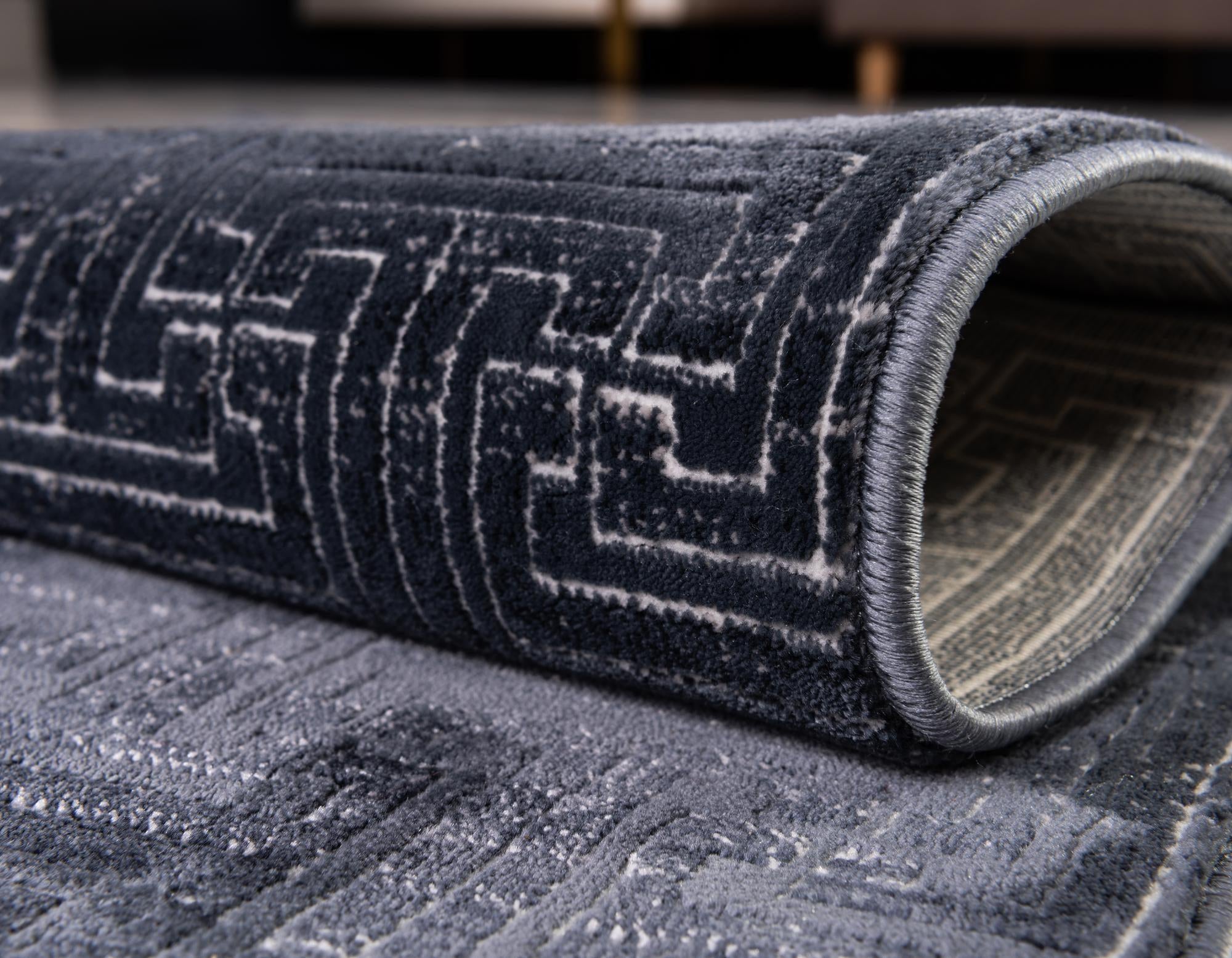 5' 3 x 5' 3 Uptown Park Avenue Round Rug