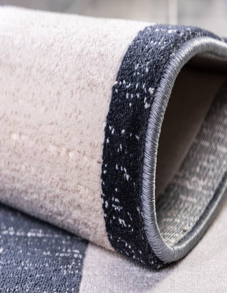 Detail image of 5' 3 x 5' 3 Uptown Yorkville Round Rug