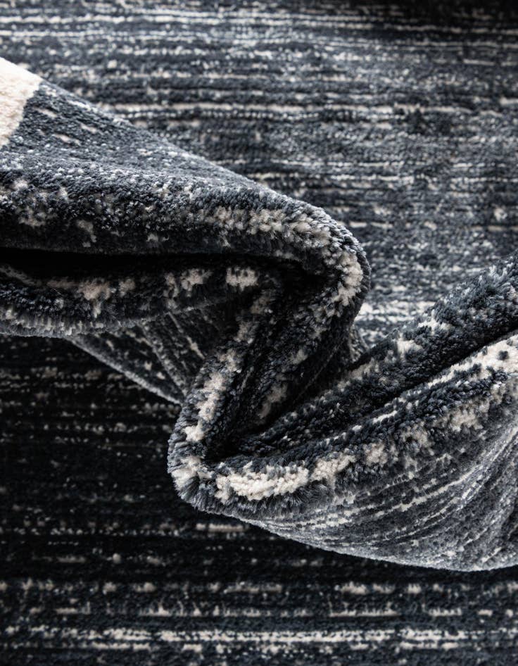 Detail image of 5' 3 x 5' 3 Uptown Yorkville Round Rug