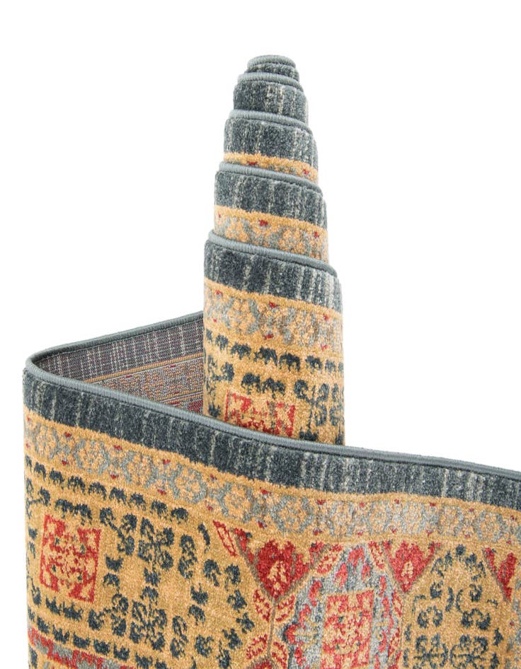 Detail image of 2' x 6' Amina Runner Rug