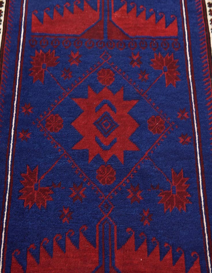 Detail image of 3' 8 x 6' 10  Hand Knotted Anatolian Wool Runner Rug