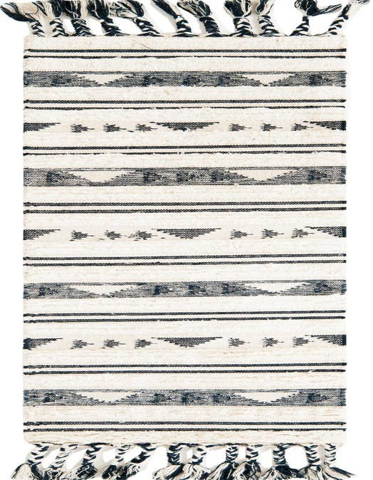 Detail image of 2' 2 x 8' 2 Hand Woven Arizona Wool Runner Rug