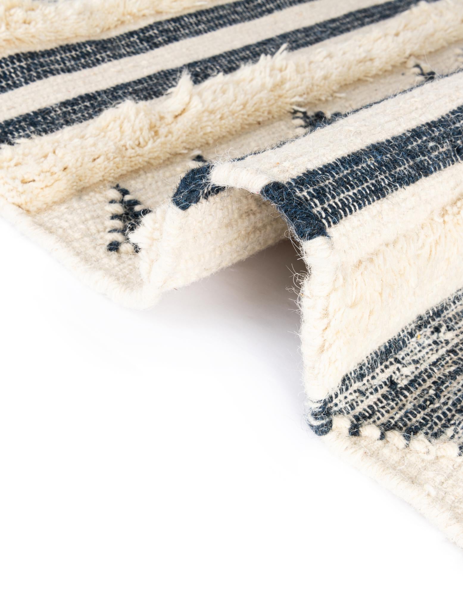 2' 2 x 6' 1 Hand Woven Arizona Wool Runner Rug