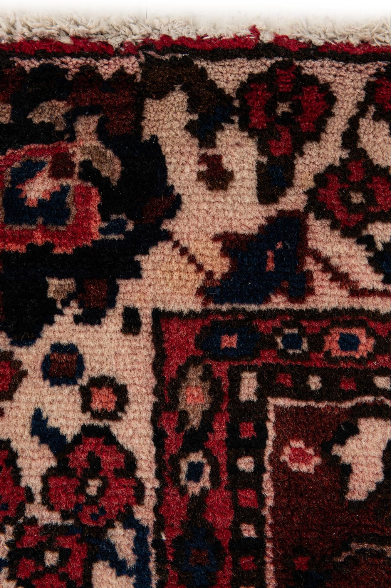 5' 1 x 9' 7 Hand Knotted Bakhtiar Persian Wool Runner Rug